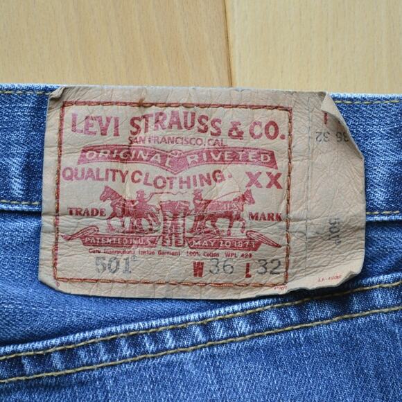 Vintage 90s Levis 501 Denim Blue Jeans Size 36x32 - Picture 4 of 7